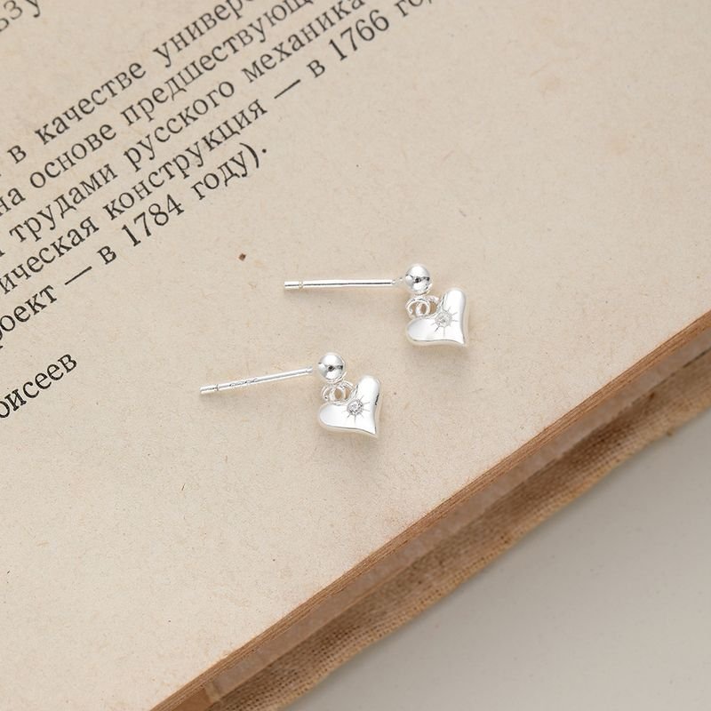 Women Simple Sterling Silver Heart Stud Earrings