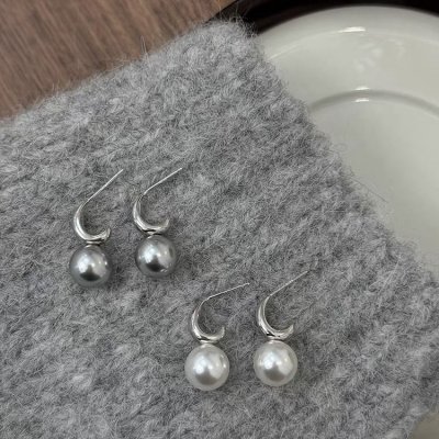 Women Fashion Simple Sterling Silver Pearl Earrings