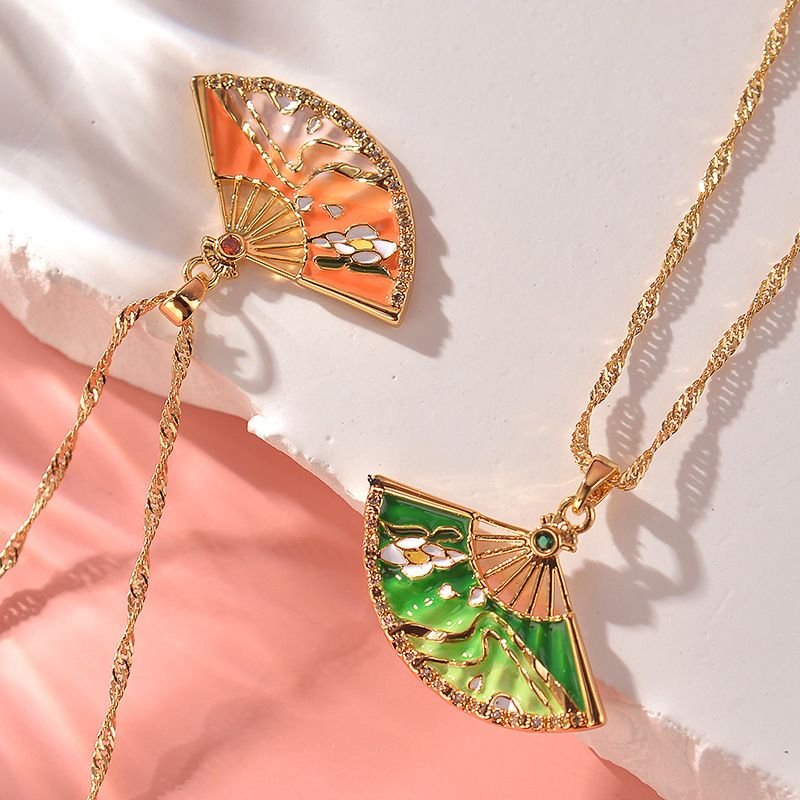 Fashion Vintage Fan Pendant Necklace