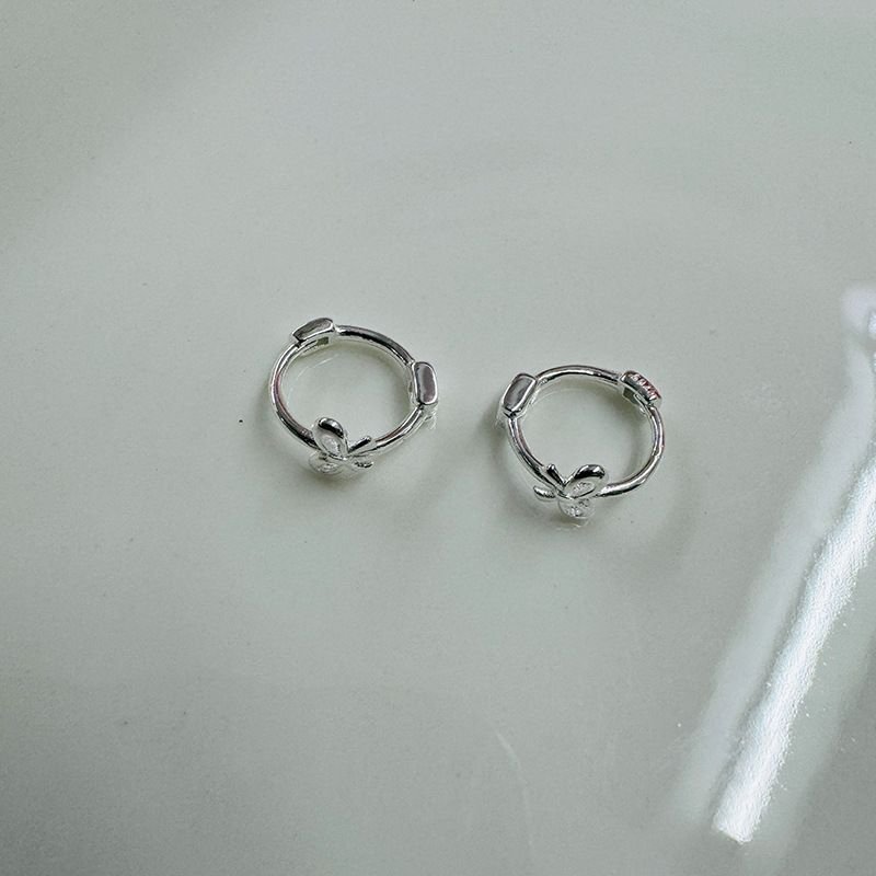 Women Simple Sterling Silver Sweet Hollow Bow Earrings