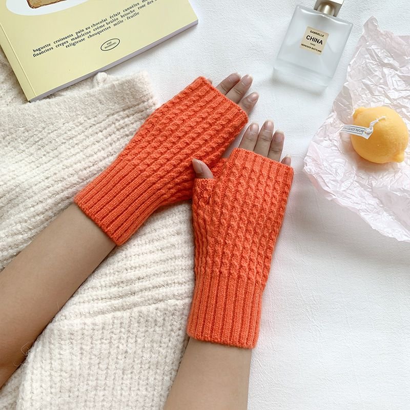 Autumn Winter Women Fashion Twist Knitted Warm Half Finger Gloves