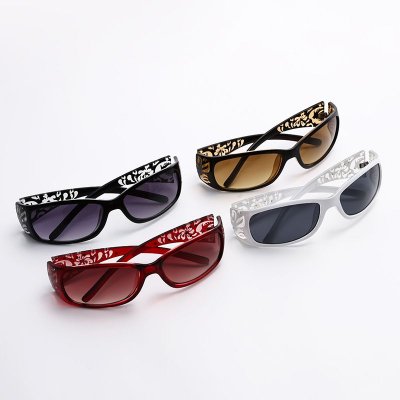 Women Fashion Laser Pattern Diamond Sunglasses