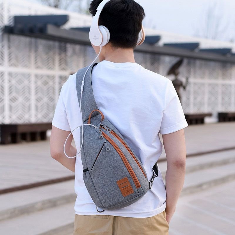 Men Casual Zipper Patchwork Outdoor Travel Chest Bag