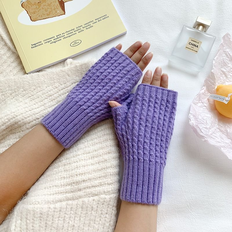 Autumn Winter Women Fashion Twist Knitted Warm Half Finger Gloves