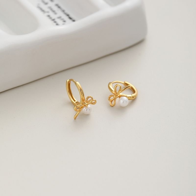 Women Fashion Simple Sterling Silver Bow Pearl Earrings